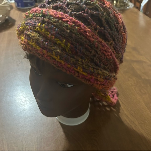 Hand Crafted Accessories - Crochet head scarf NWOT